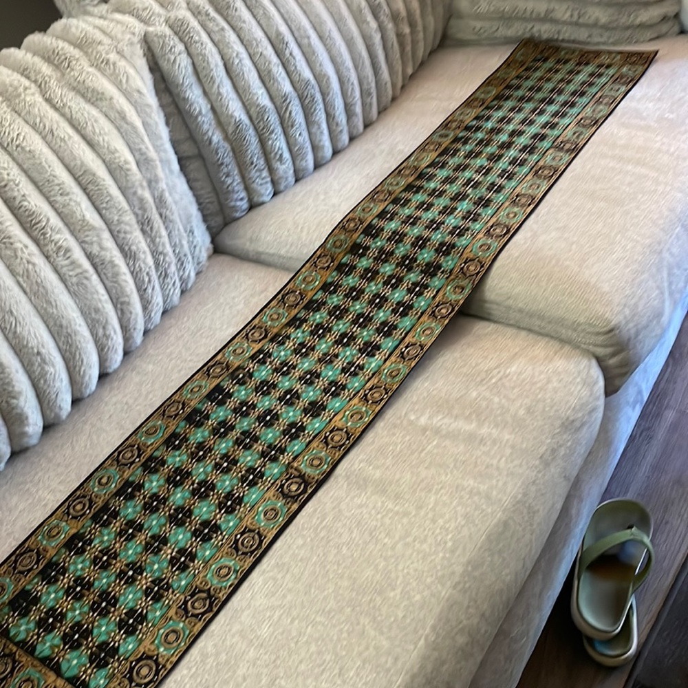 authentic Indonesian, vintage 1963-1965 Baltic design table runner see video ❤️